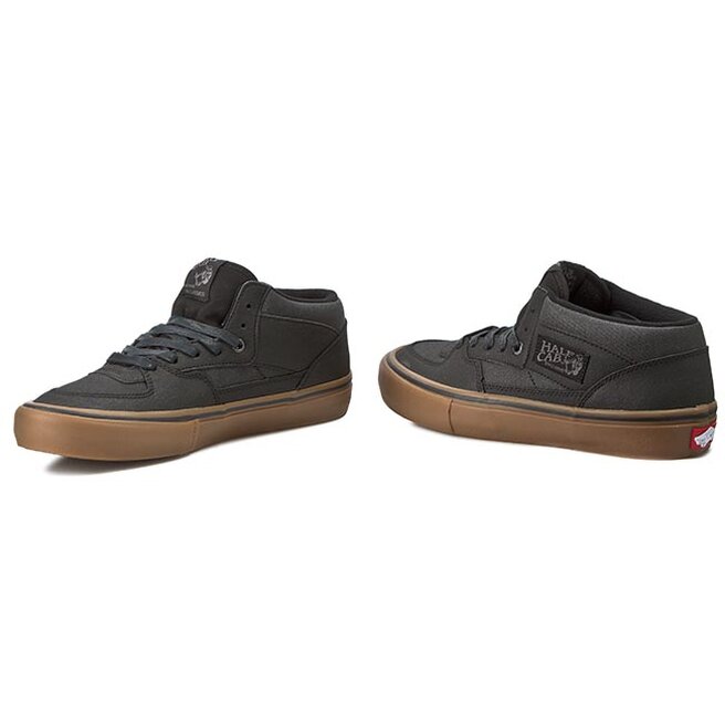 vans authentic man