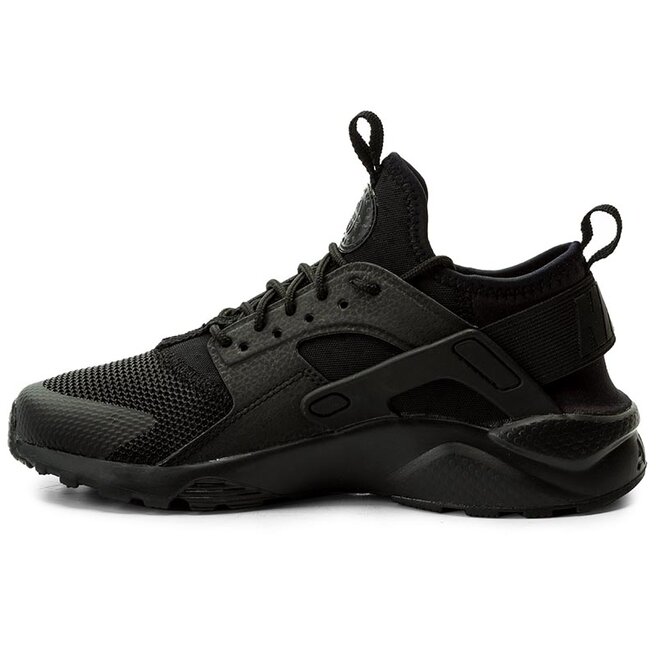 black nike huarache run ultra