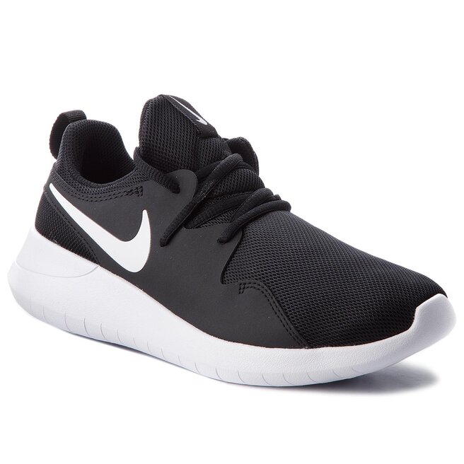 Nike tessen all black top