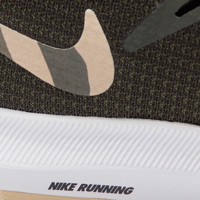 Nike sales quest camo