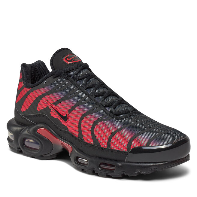 Red and black air maxes 2025