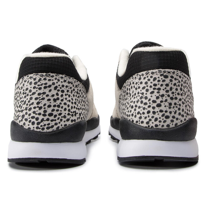 Nike air safari light cream hotsell