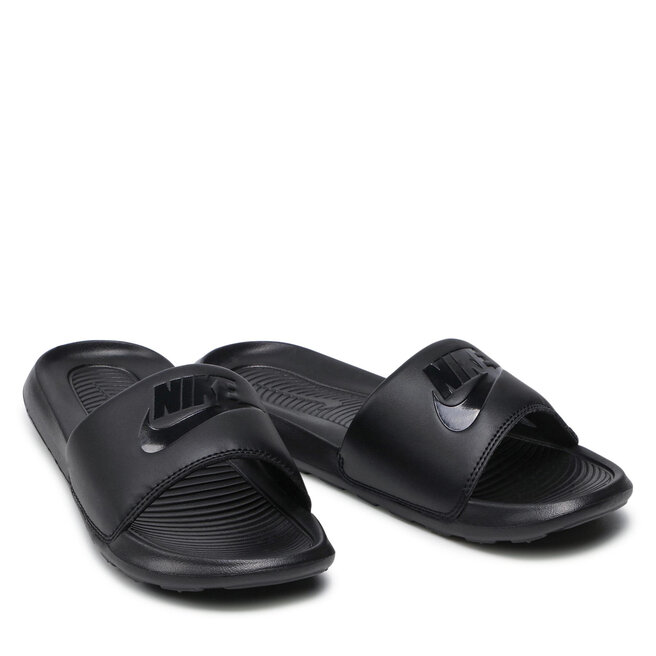 Nike Pantoletten Nike Victori One Slide CN9677-004 Black/Black/Black
