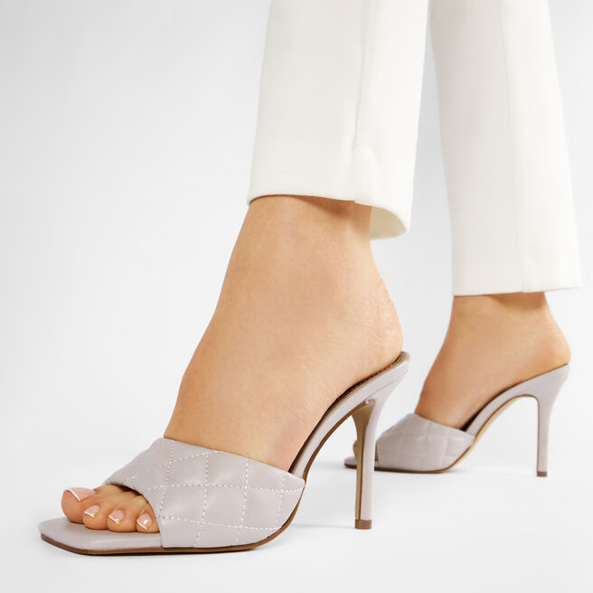 Steve Madden Παντόφλες Steve Madden Signify SM11001433-02002-350 Bone Multi