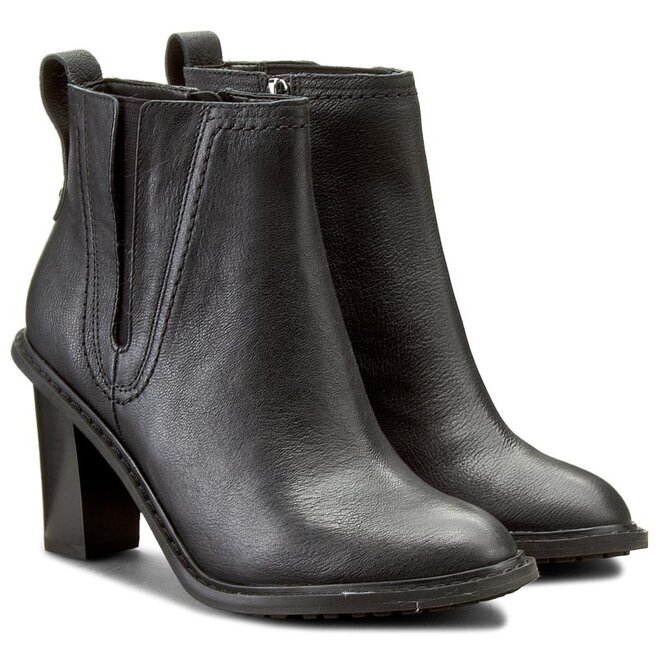 Botki Clarks Kea Blues 261010474 Black Leather eobuwie .pl