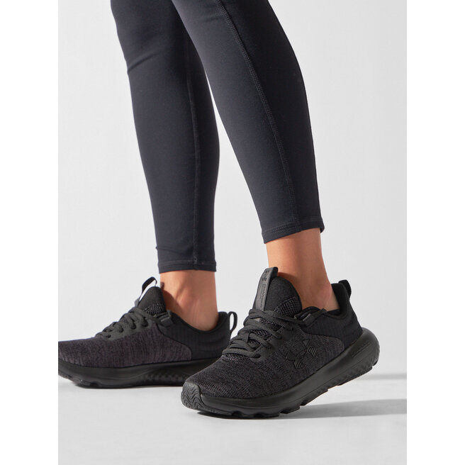 Under Armour Boty Under Armour Ua W Charged Revitalize 3026683-002 Černá