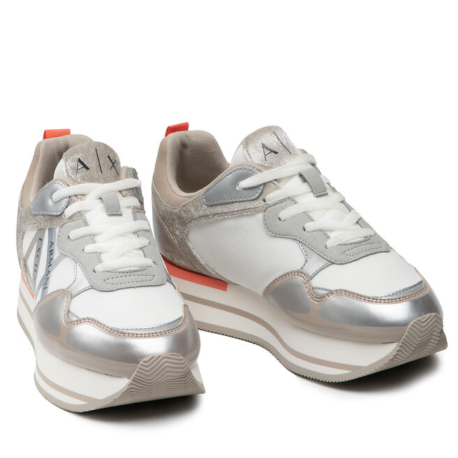 Armani Exchange Sneakers Armani Exchange XDX069 XV383 K638 Off White/Stone