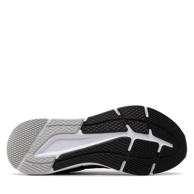 adidas Обувки adidas Questar GY2259 Core Black/Cloud White/Grey Two