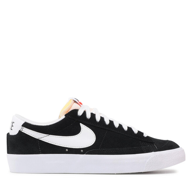 nike blazer low top black