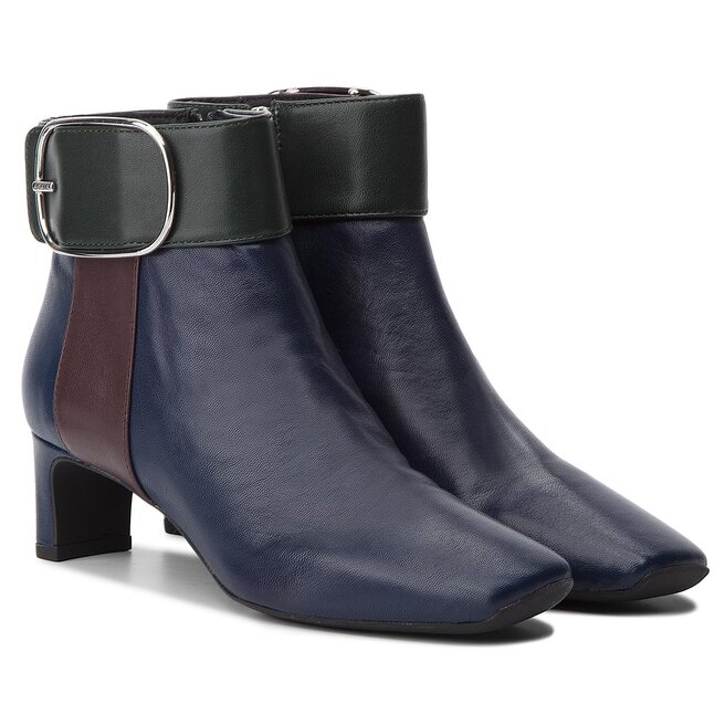 Geox 2025 vivyanne boots