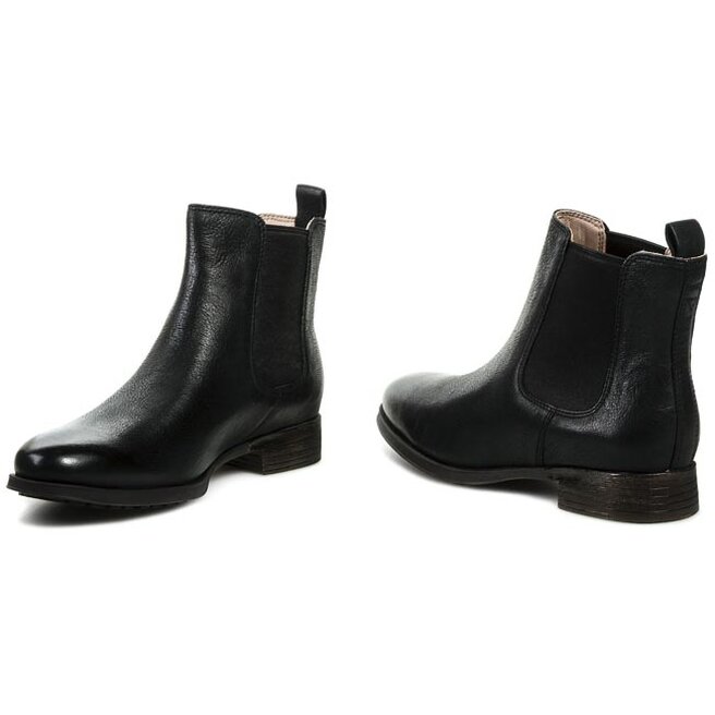 Clarks mariella top
