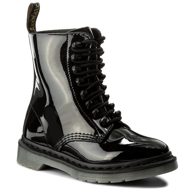 Dr martens pascal stud clearance
