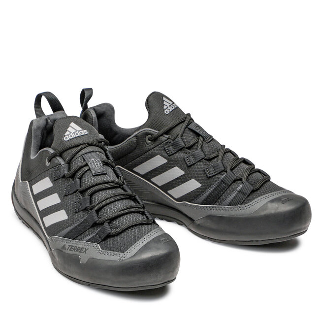 adidas Обувки adidas Terrex Swift Solo 2 GZ0331 Core Black/Core Black/Grey Three