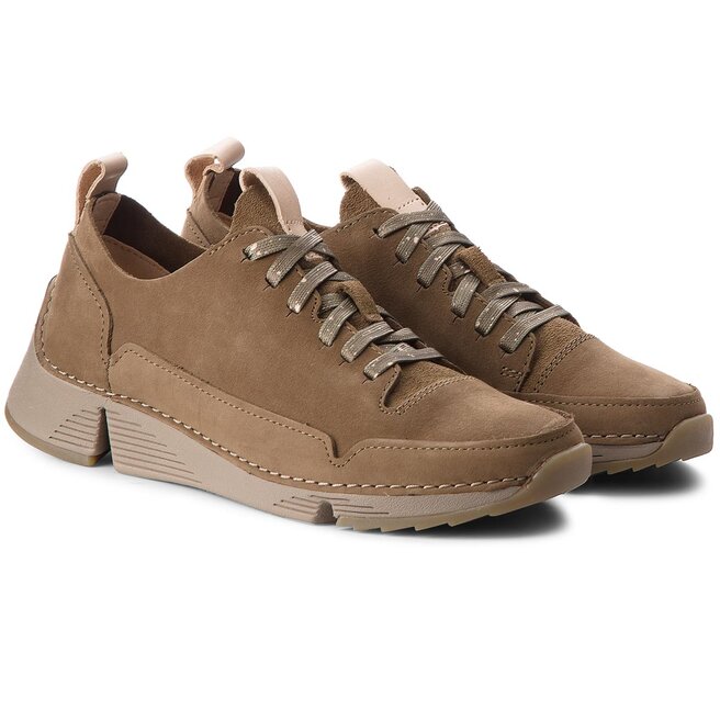 Clarks tri clearance spark khaki