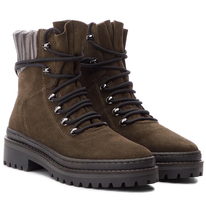Modern hiking sales boots tommy hilfiger