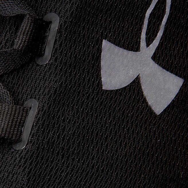 Under armour store charged coolswitch run