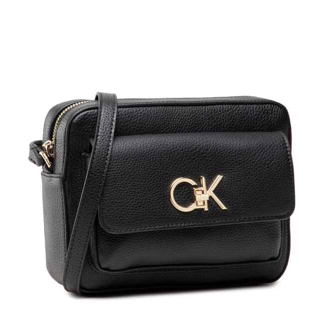 Calvin Klein Дамска чанта Calvin Klein Re-Lock Camera Bag With Flap Pbl K60K609397 BAX