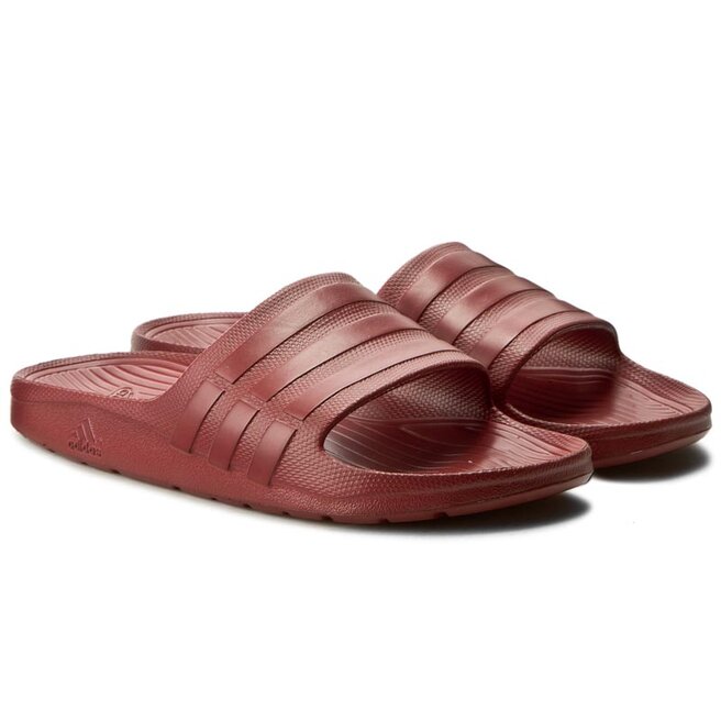 Klapki adidas Duramo Slide BA8789 Mysred/Mysred/Mysred | eobuwie.com.pl