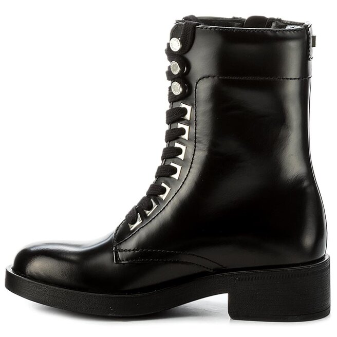 Guess zelda shop boots