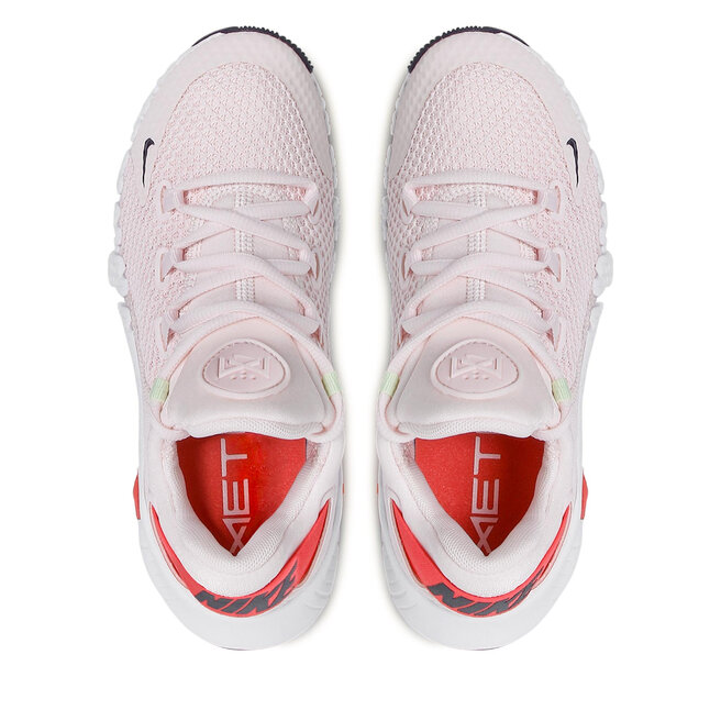 nike free metcon pink