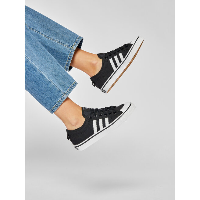 adidas Boty adidas Nizza CQ2332 Cblack/Ftwwht/Ftwwht