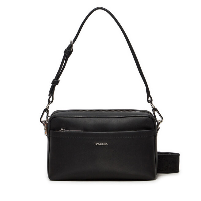 Torebka Calvin Klein C Must Convertible - Czarny