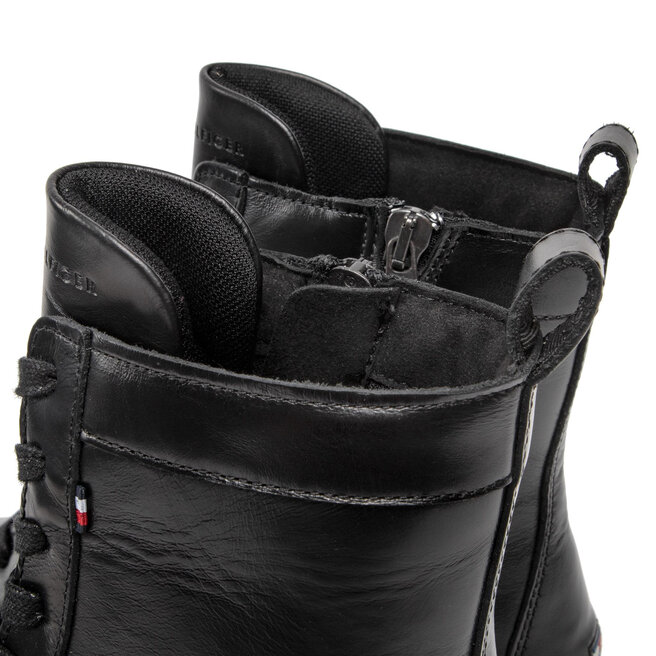 Tommy Hilfiger Kozačky Tommy Hilfiger Comfort Hilfiger Lth High Boot FM0FM04192 Black BDS