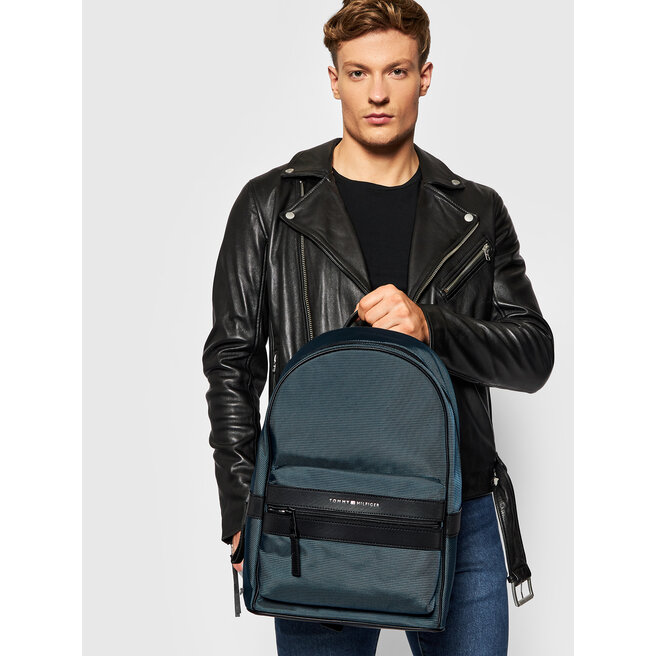 Mochila Tommy Hilfiger Elevated Nylon Backpack AM0AM07585 CUB zapatos.es
