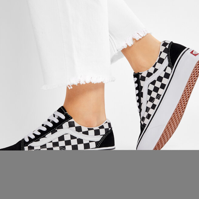 platform chequered vans