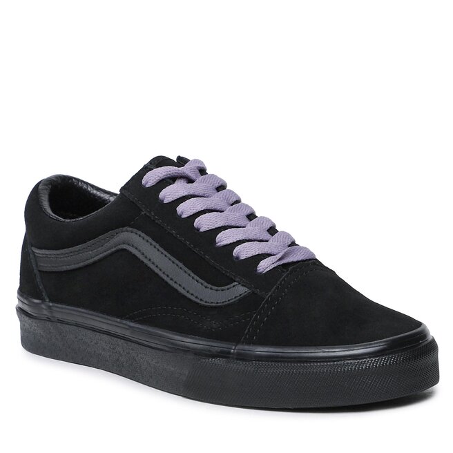 Vans alte store total black
