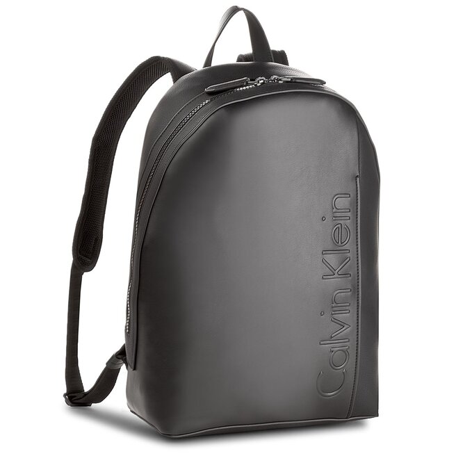 Calvin klein store elevated logo backpack