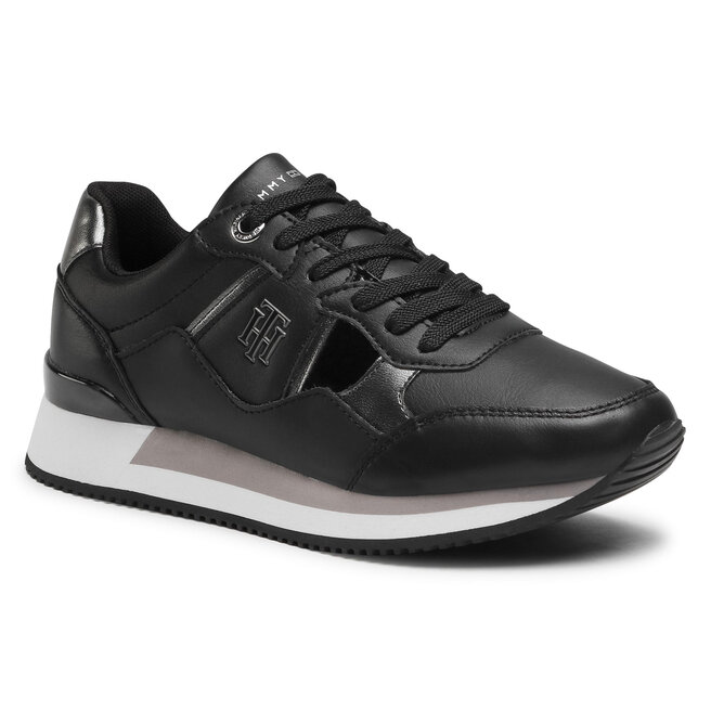 tommy hilfiger interlock city sneaker