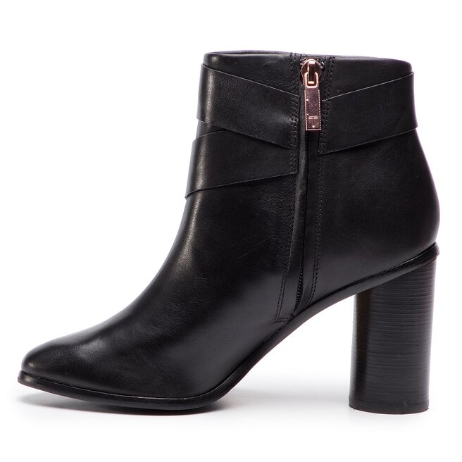 Matyna ted discount baker