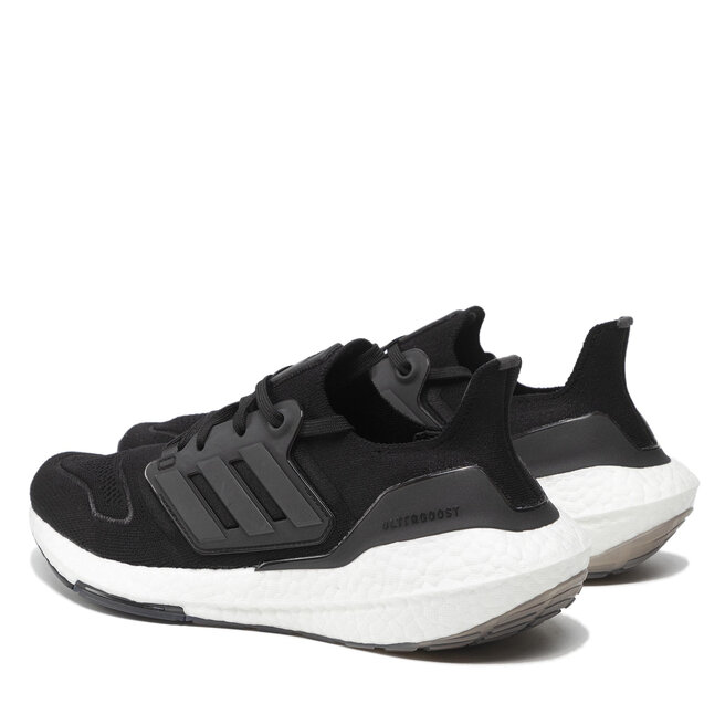 adidas Обувки adidas Ultraboost 22 GX3062 Cblack/Cblack/Ftwwht