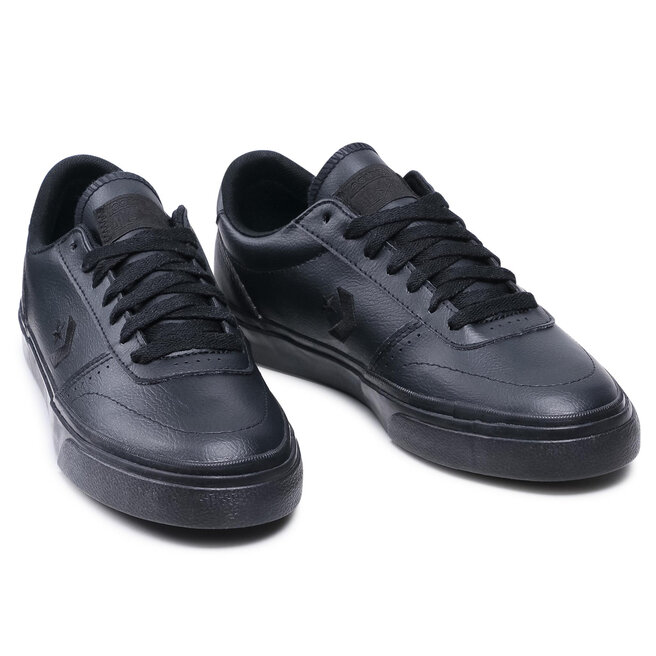 converse boulevard shoes