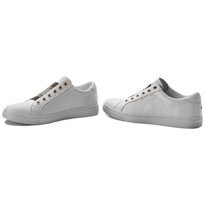 Tommy hilfiger deals venus 8