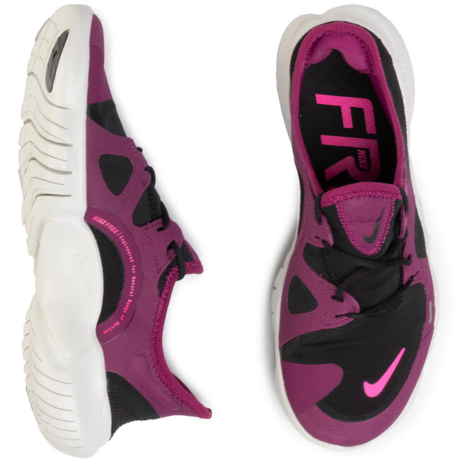 nike free black and pink