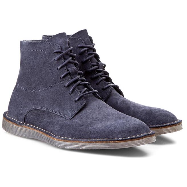 Trzewiki Clarks Darning Top 261068047 Dark Blue Suede eobuwie .pl