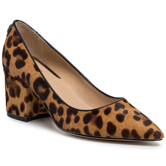 Scarpe outlet basse guess