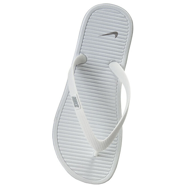 fendi ff embossed leather sandals