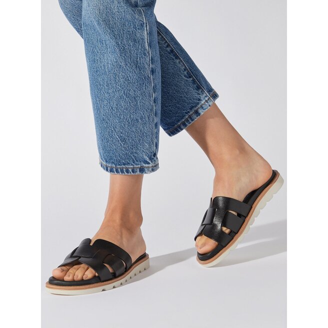 lapi Salamander 32 54803 01 Black epantofi.ro