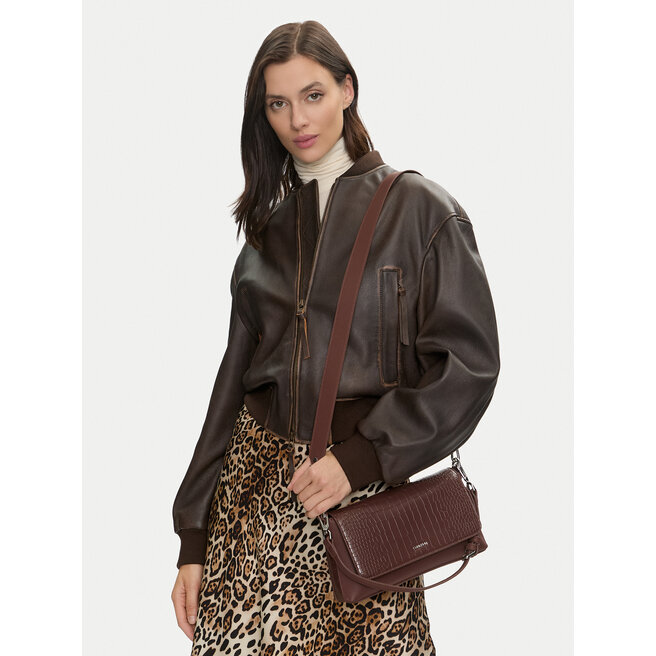 Torebka Calvin Klein Ck Must Shoulder Bag_Croco K60K612111 Brązowy -