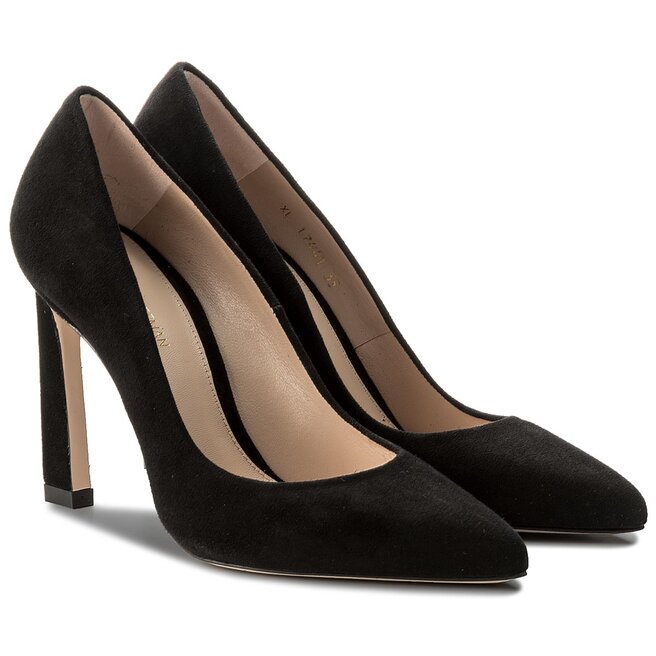 Stuart top weitzman chicster