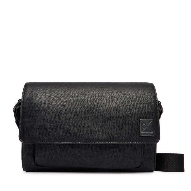 Torebka Calvin Klein Emblem Hw Small Slap Messenger LV04D3367G Czarny -