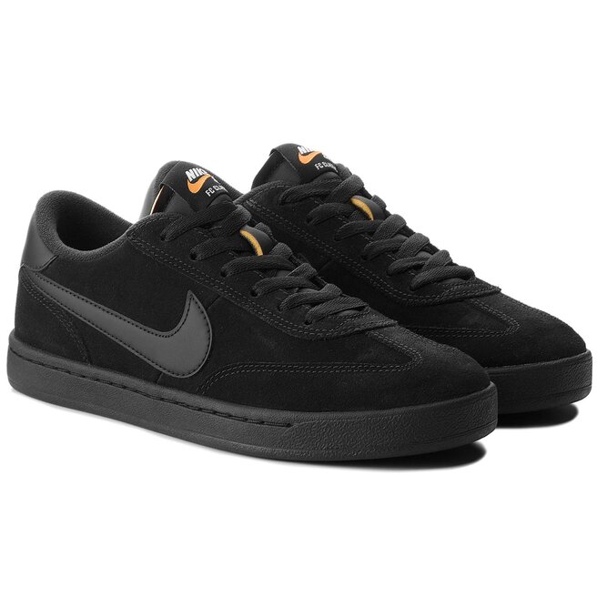 Introducir Buen sentimiento pala Zapatos Nike Sb Fc Classic 909096 002 Black/Black Black/Vivid Orange •  Www.zapatos.es