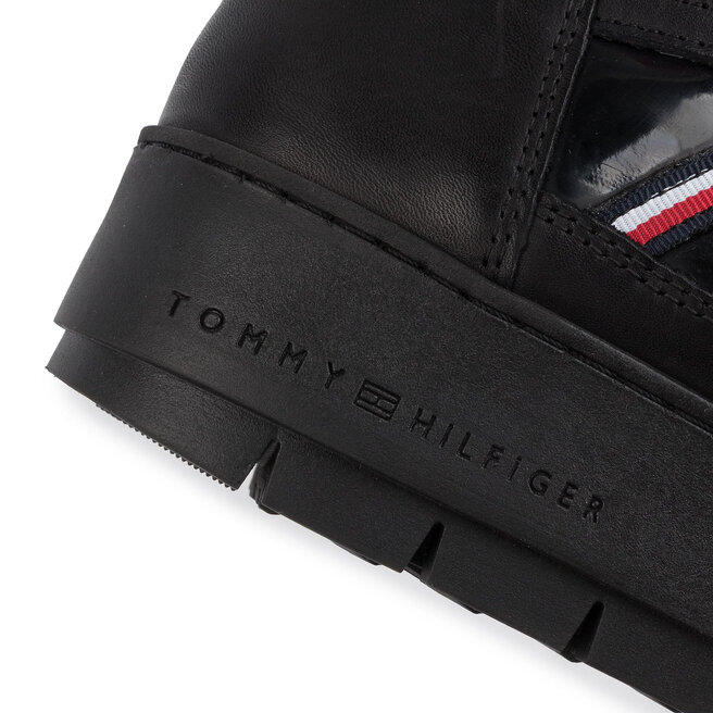 tommy hilfiger city voyager snow boot