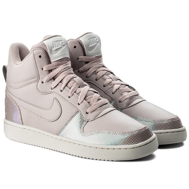 Wmns nike court borough mid se store