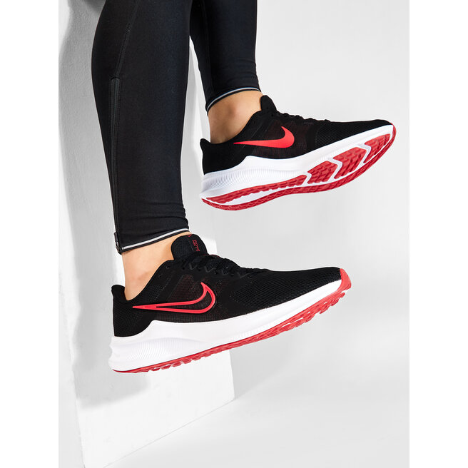 Batai Nike DownShifter 11 CW3411 005 Black/University Red/White •  Www.eavalyne.lt