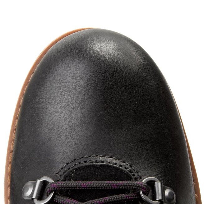 Clarks padley 2025