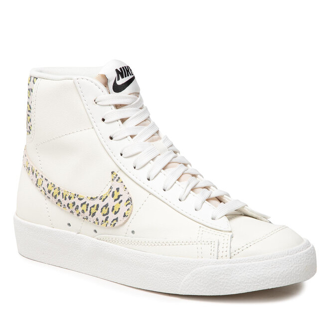 Pantofi Nike Blazer Mid `77 Se DH9633 100 Sail/Sail/Lt Lemon Twist/Black `77 imagine noua gjx.ro
